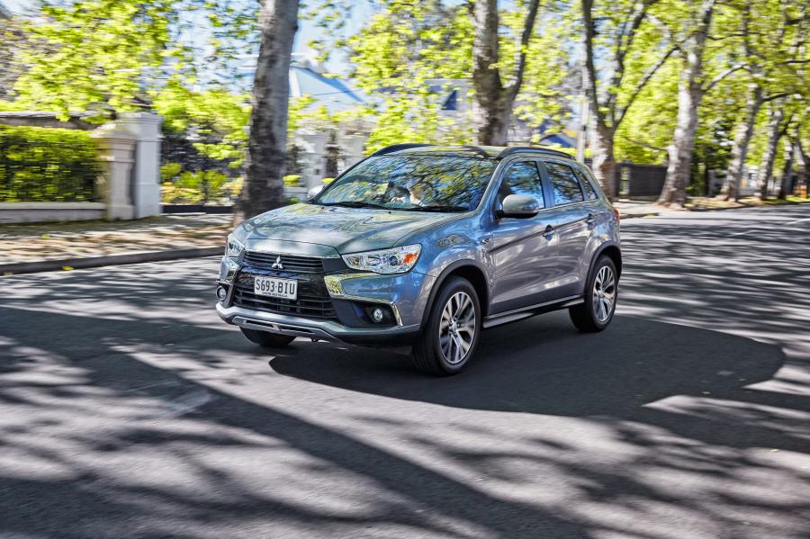  Mitsubishi ASX 2016 года  (AU) (фото 2 из 22)